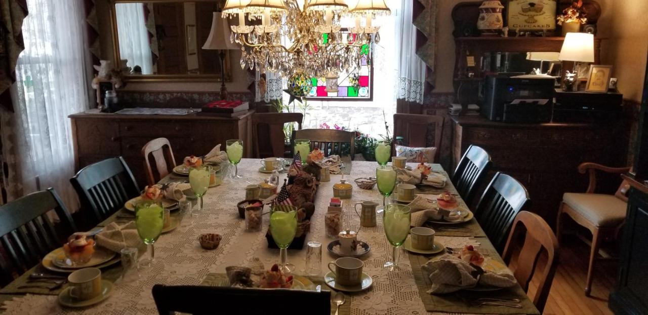 | Rose & Thistle Bed & Breakfast