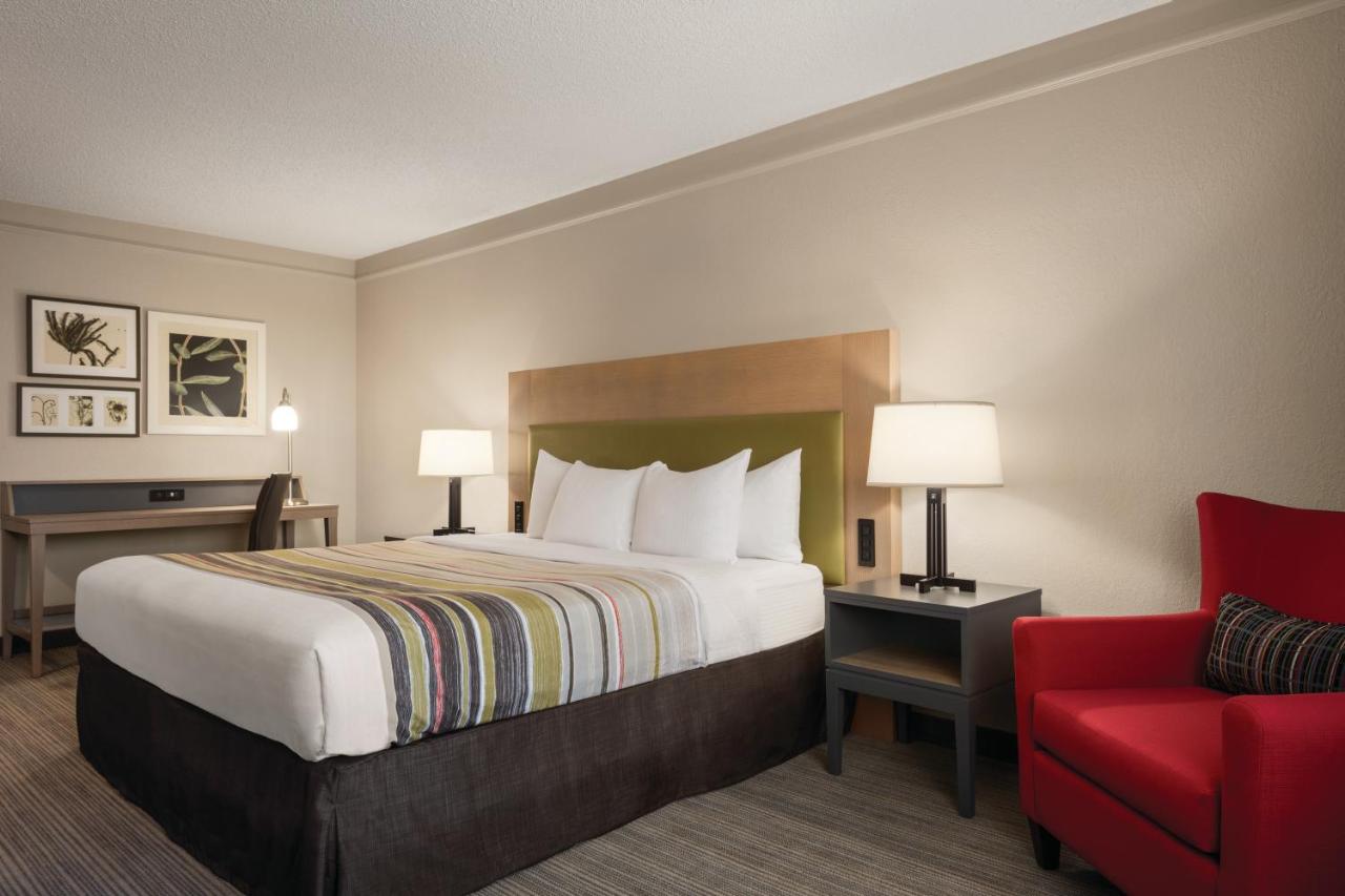  | Country Inn & Suites by Radisson, Chicago-Hoffman