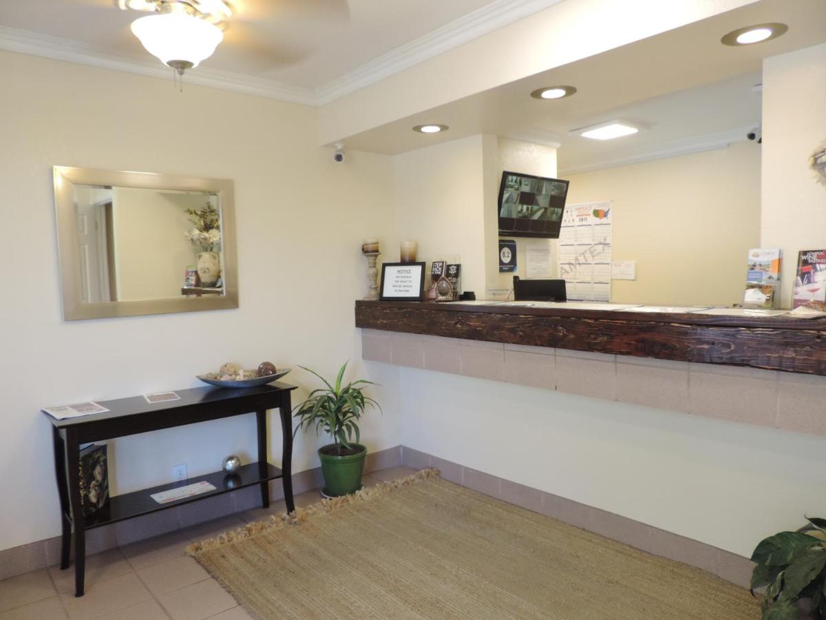 | Lotus of Lompoc - A Great Hospitality Inn