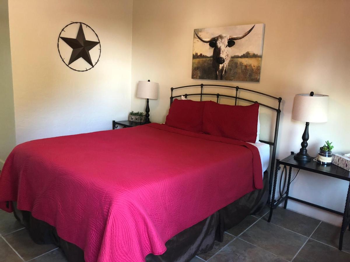  | River Rock Inn