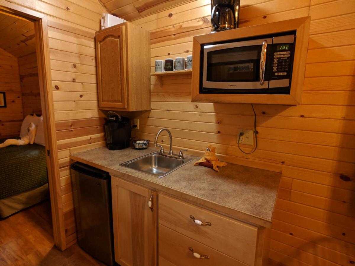 | Emerald Forest Cabins