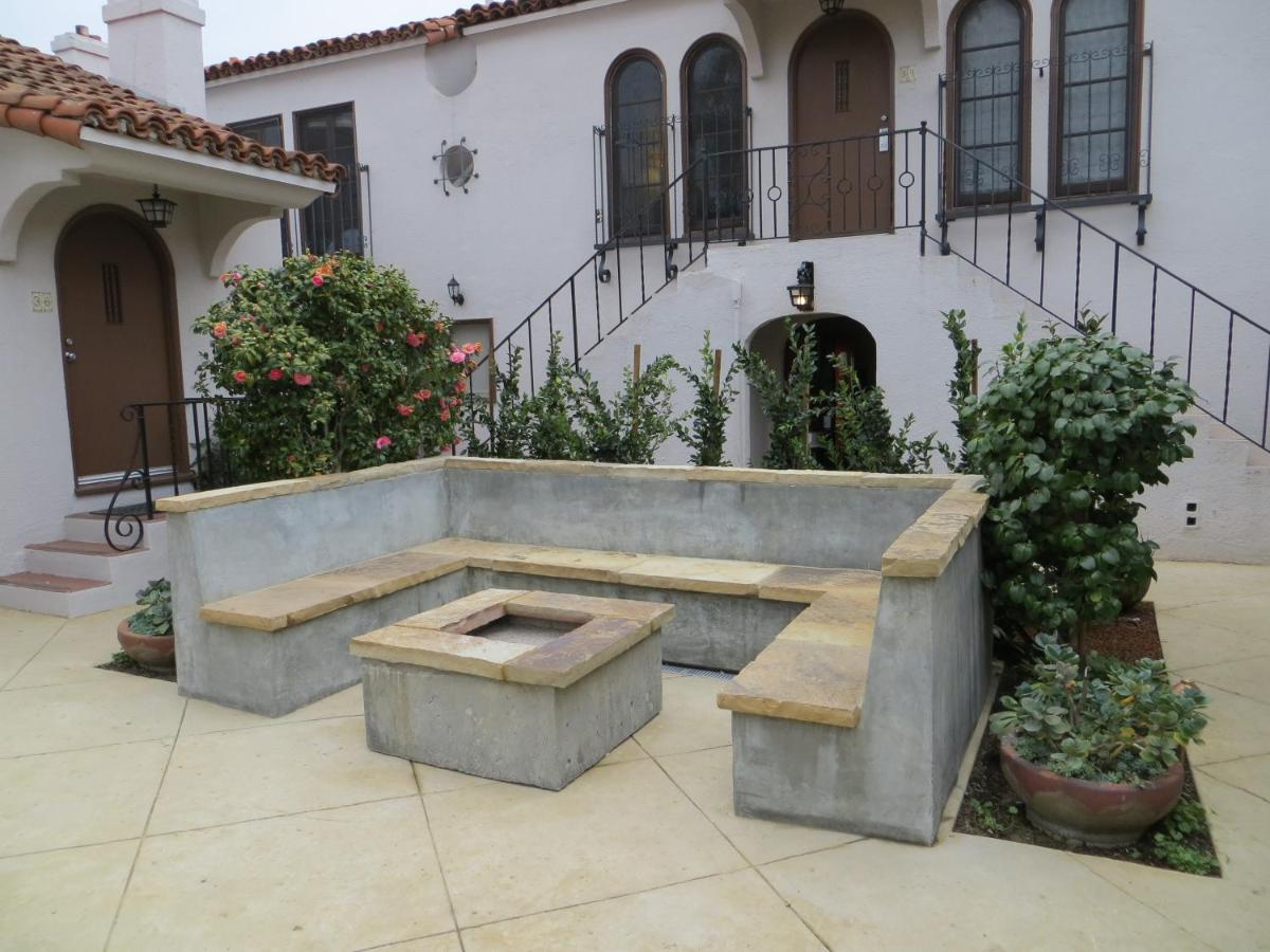 | Casa Del Mar Inn