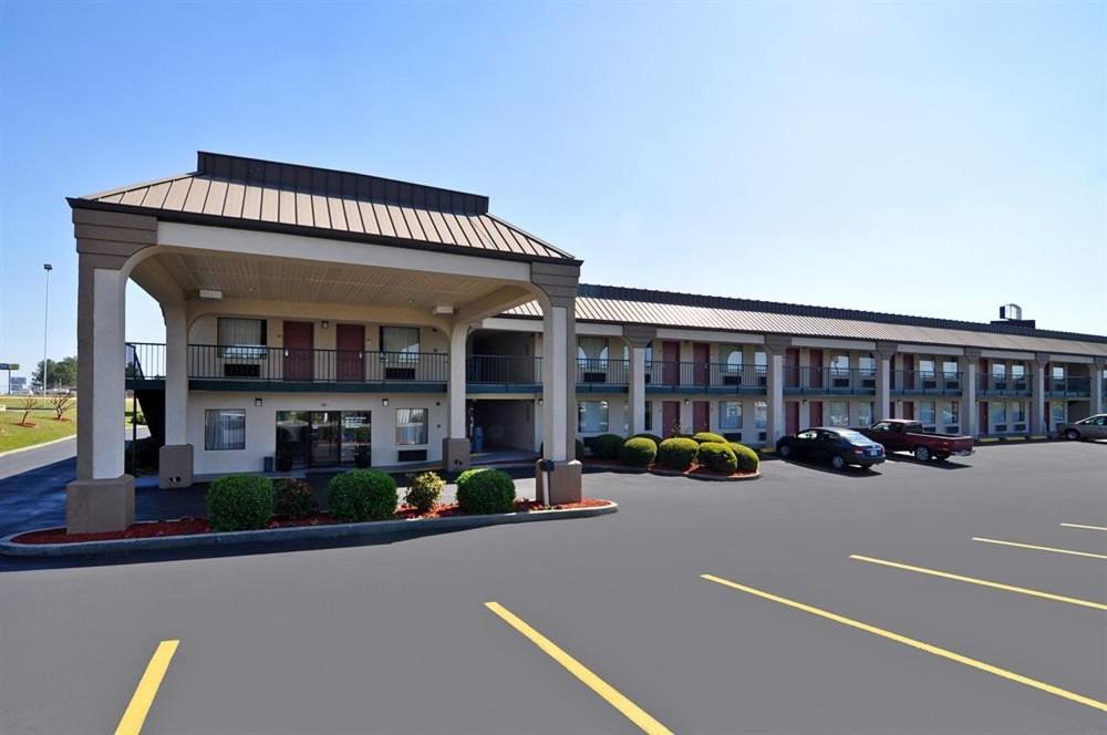 | Quality Inn