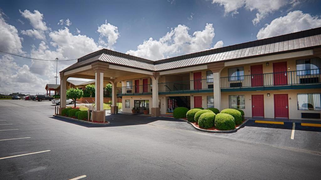 | Quality Inn