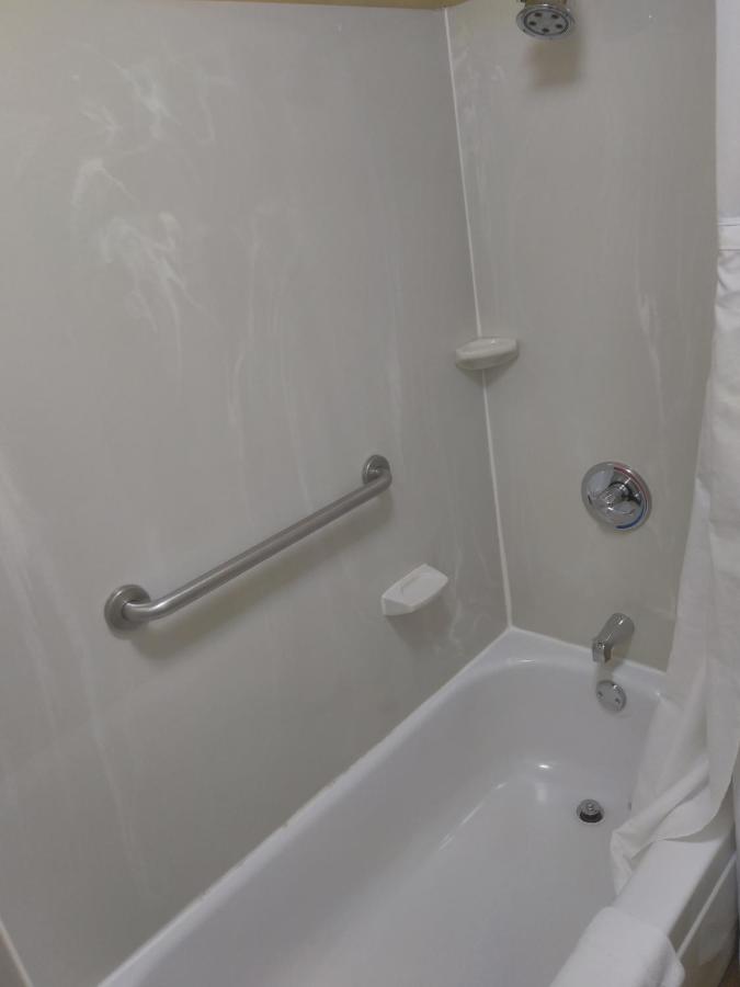 King Suite with Spa Bath and Sofa Bed at Baymont by Wyndham Madison Heights Detroit Area