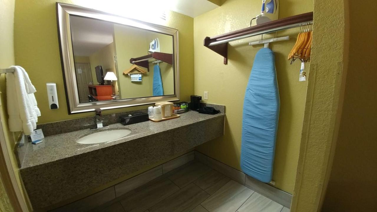 | Best Western Jacksonville Inn