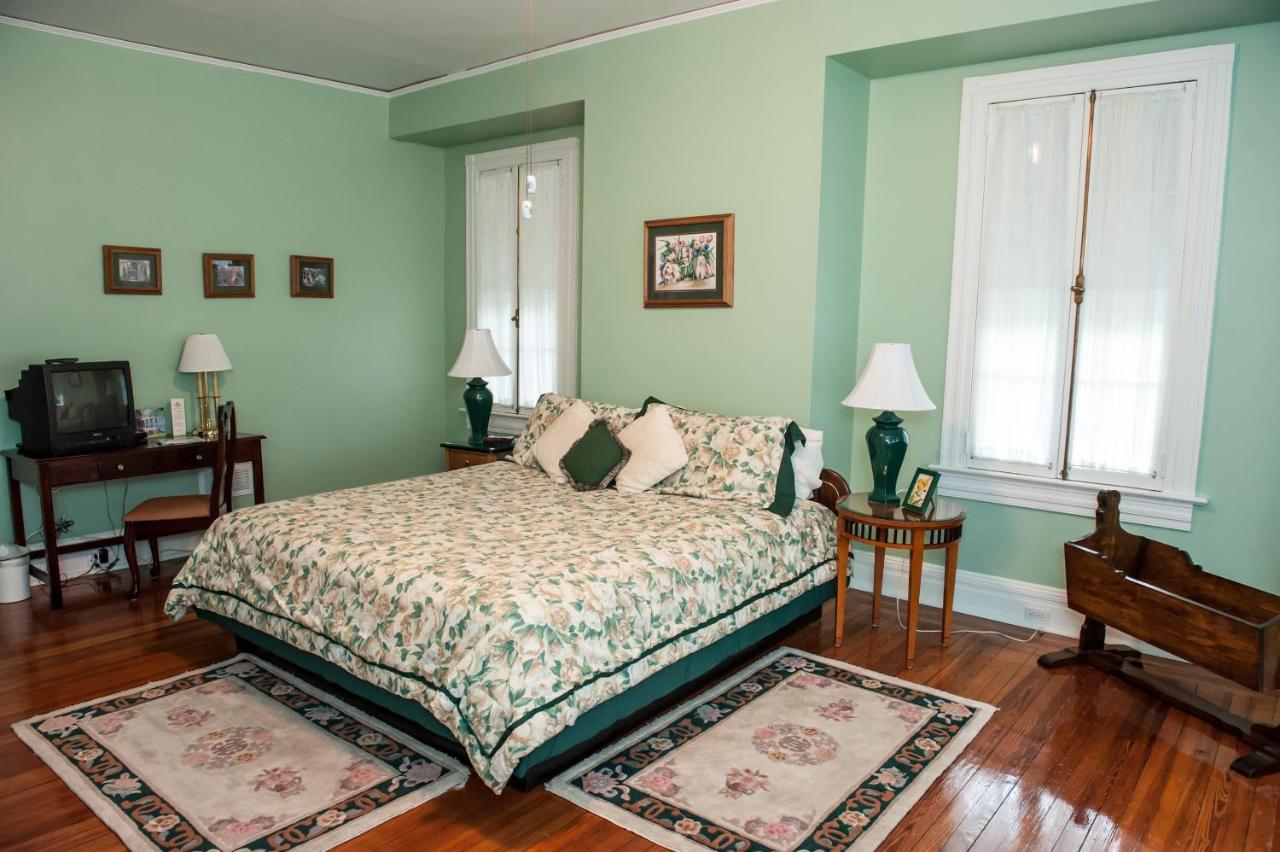 | Cedars & Beeches Bed & Breakfast