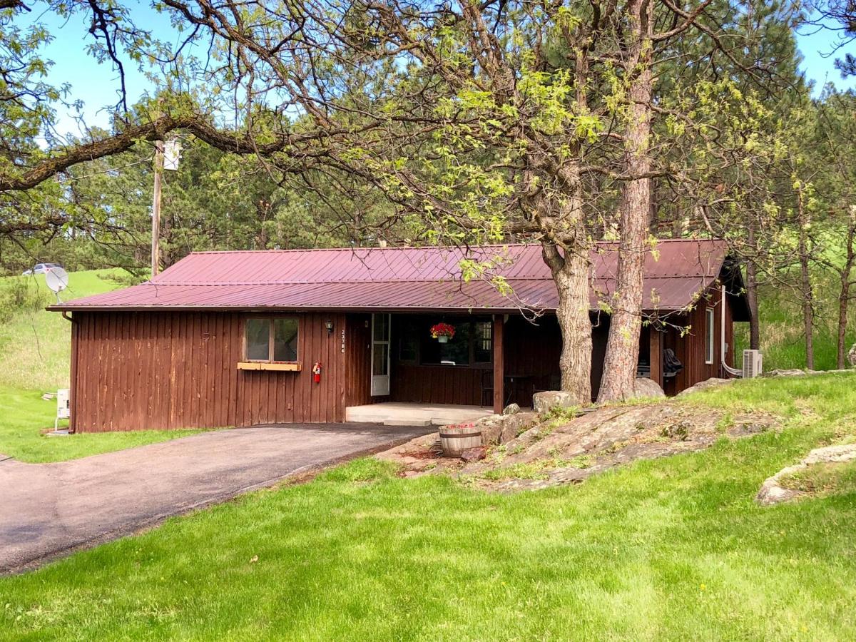 Three-Bedroom Villa at Rockerville Lodge & Cabins
