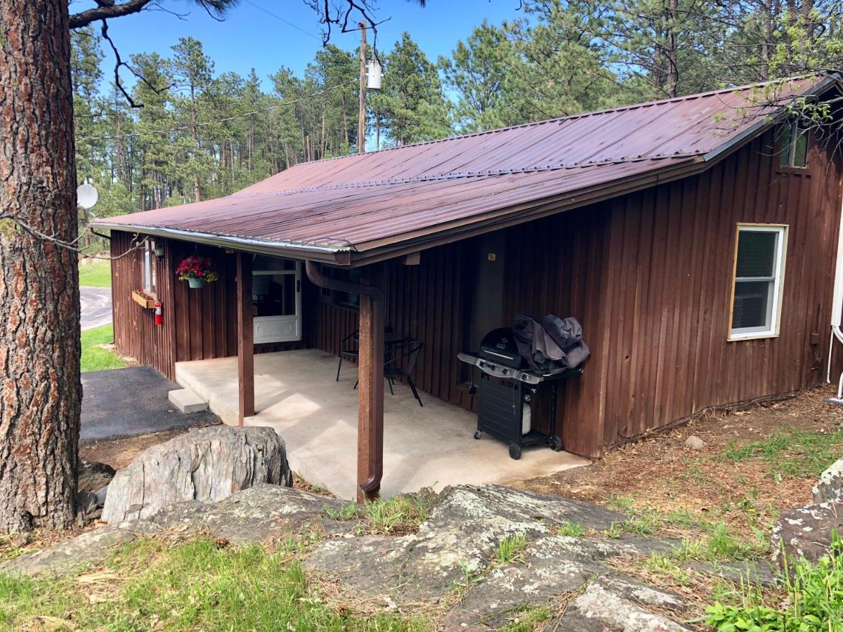 Three-Bedroom Villa at Rockerville Lodge & Cabins