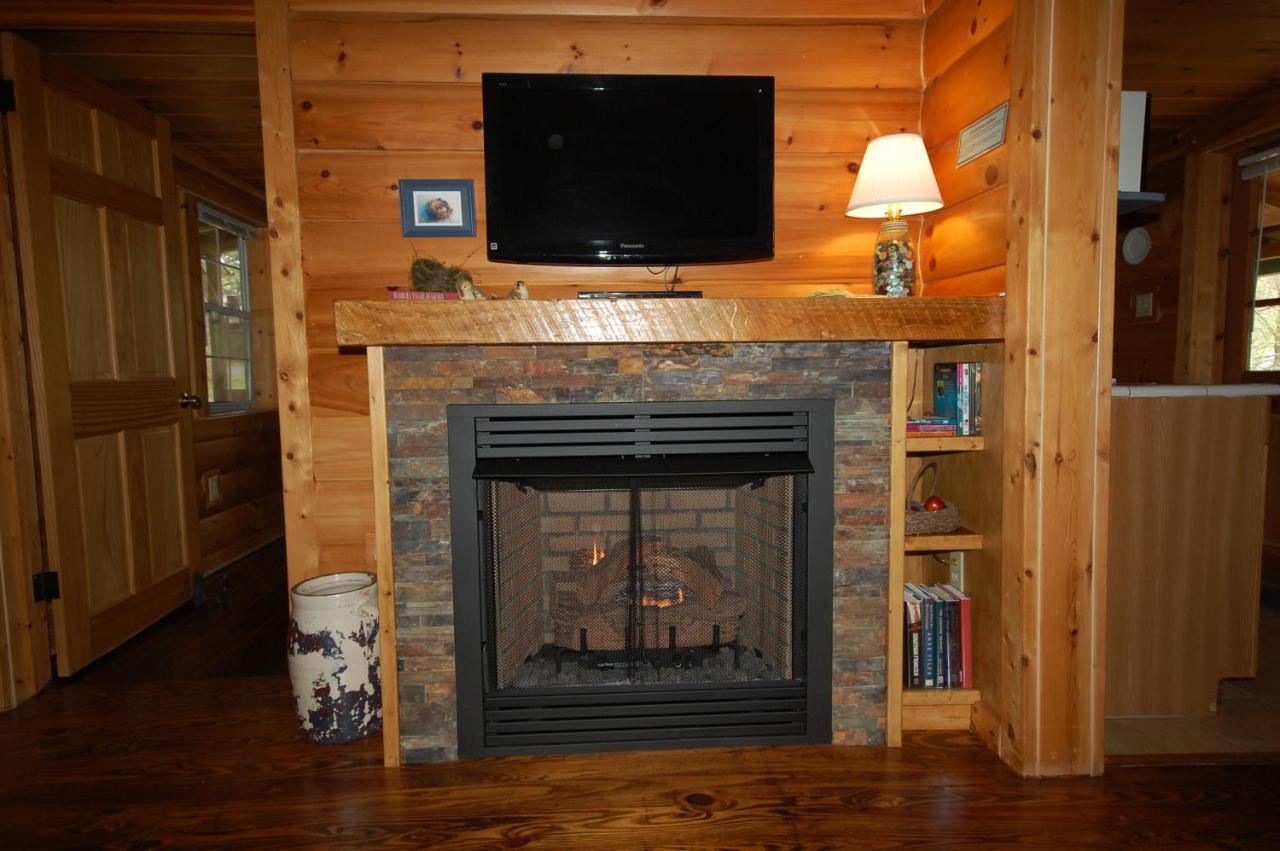 | Mountain Springs Cabins