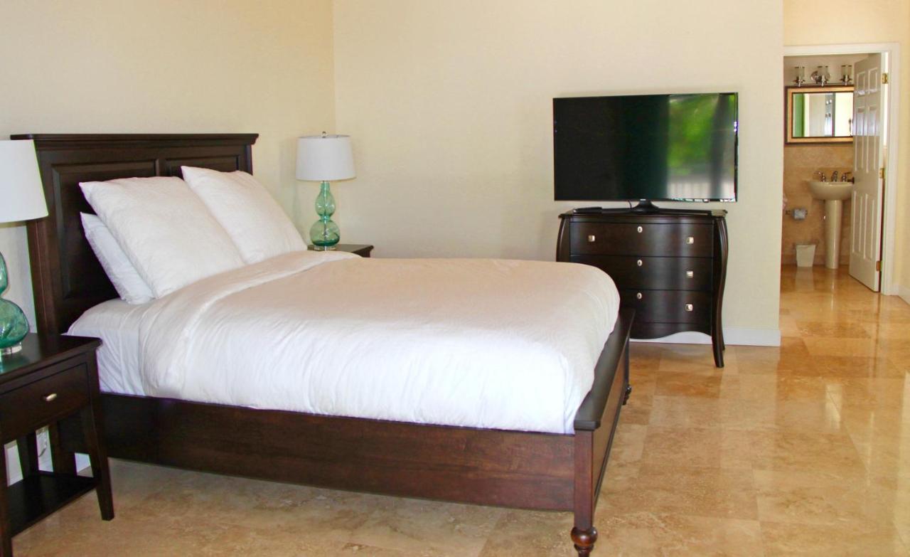 Two-Bedroom Villa at Dolphin Point Villas