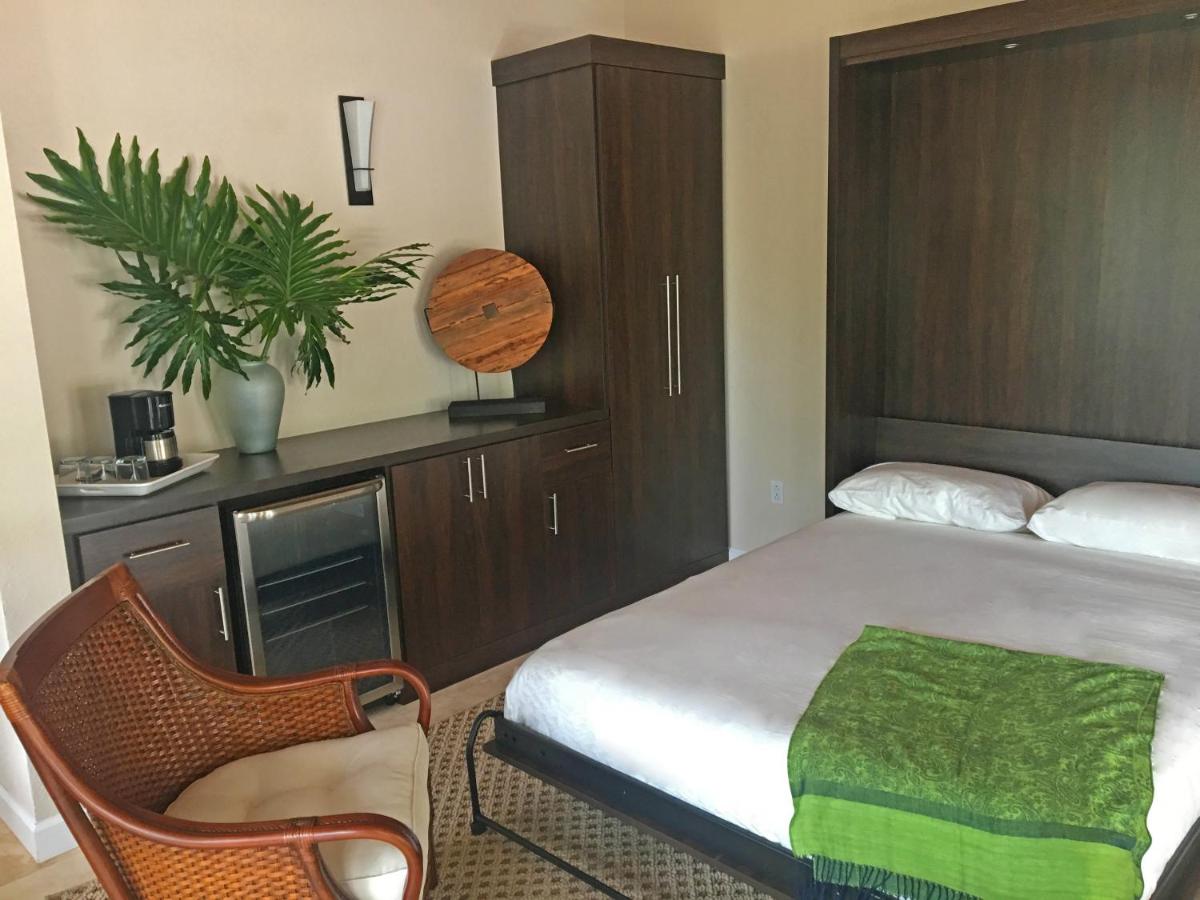 Two-Bedroom Villa at Dolphin Point Villas