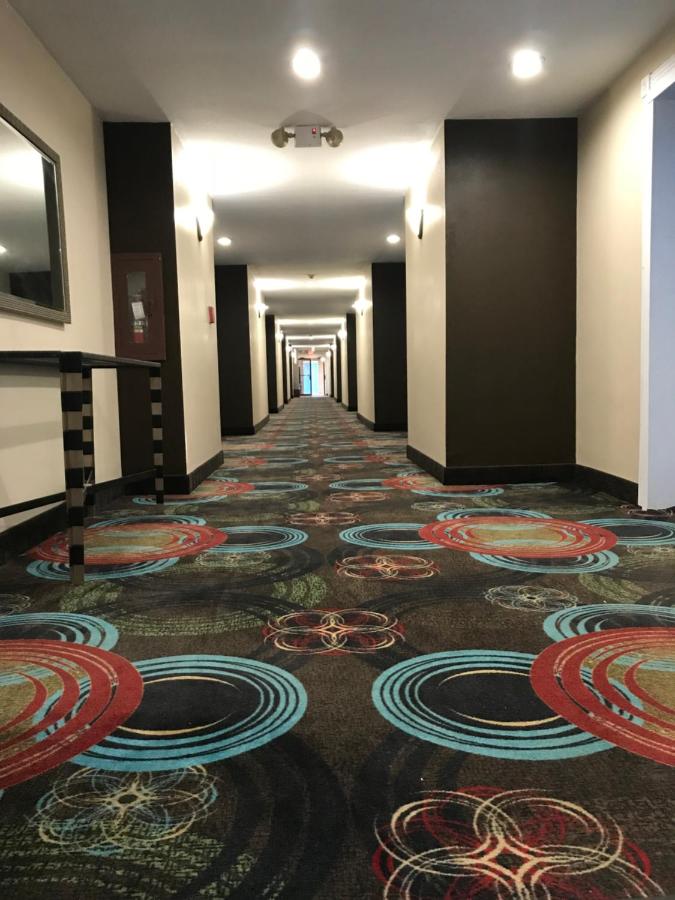 | Relax Inn Channelview