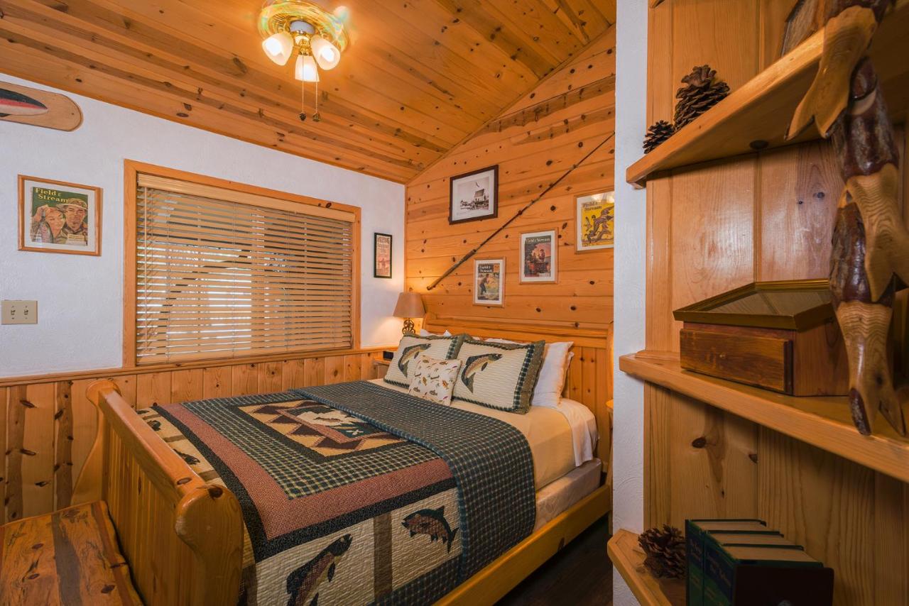  | Fireside Lodge