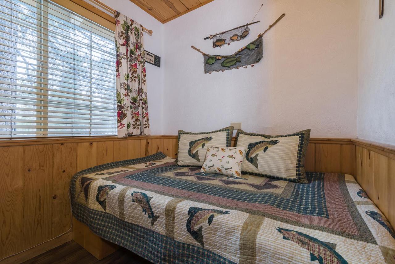  | Fireside Lodge