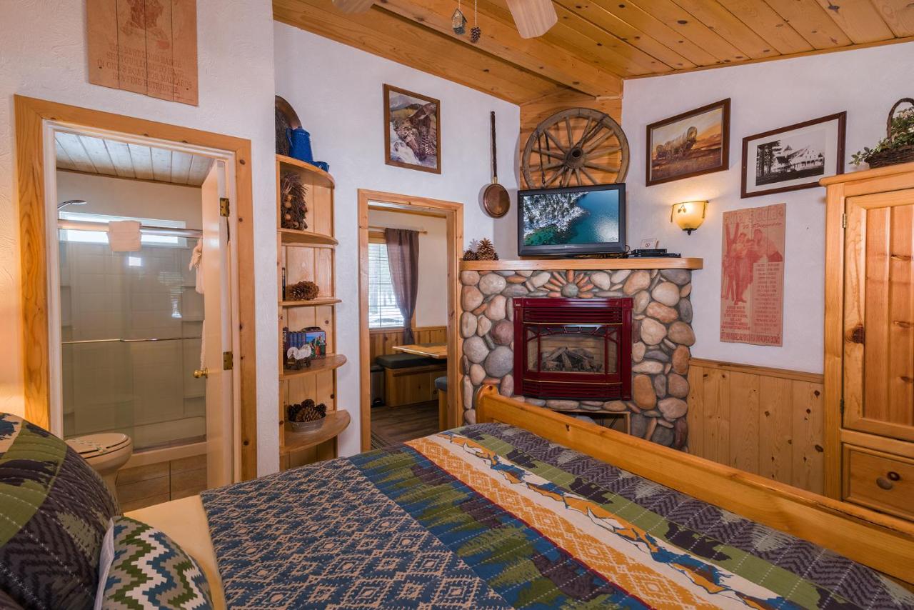  | Fireside Lodge
