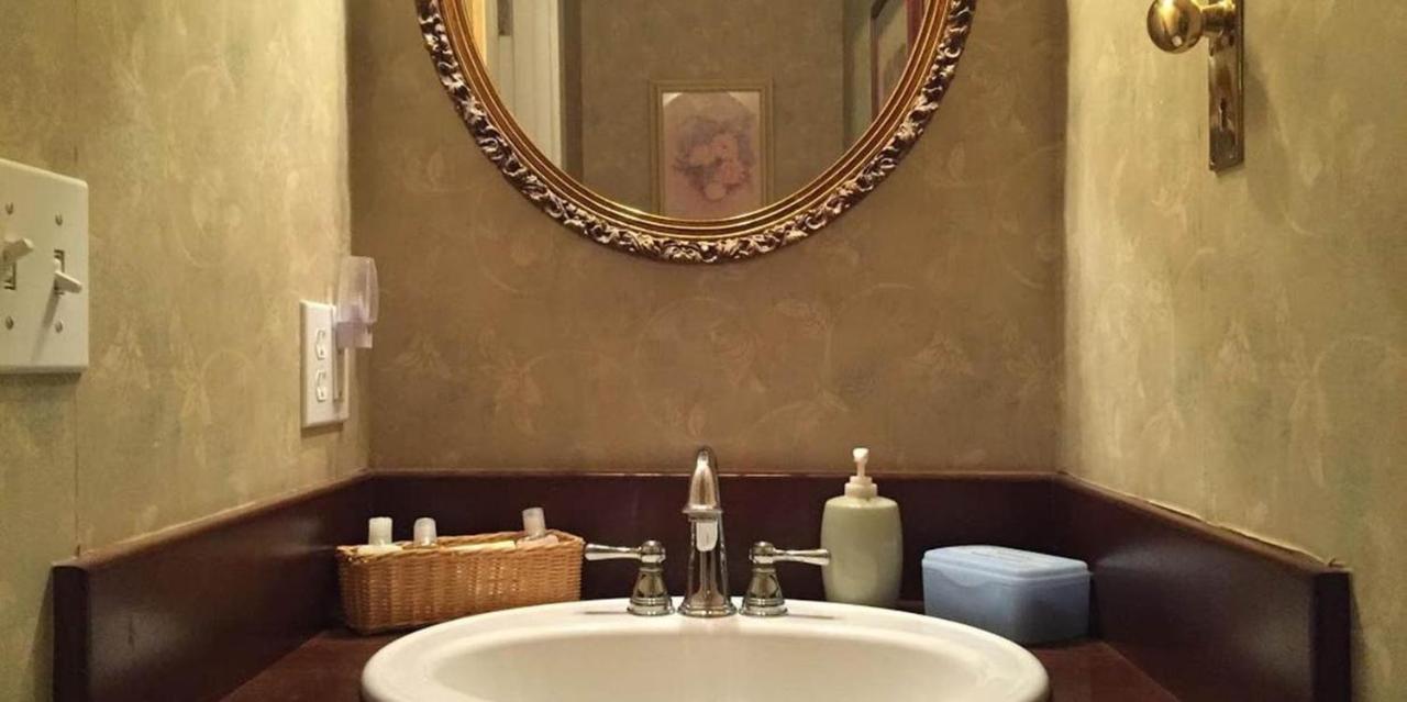 | Bradford Place Inn (California)