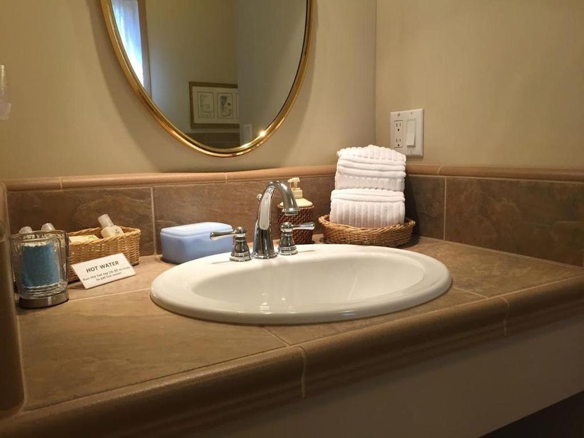| Bradford Place Inn (California)