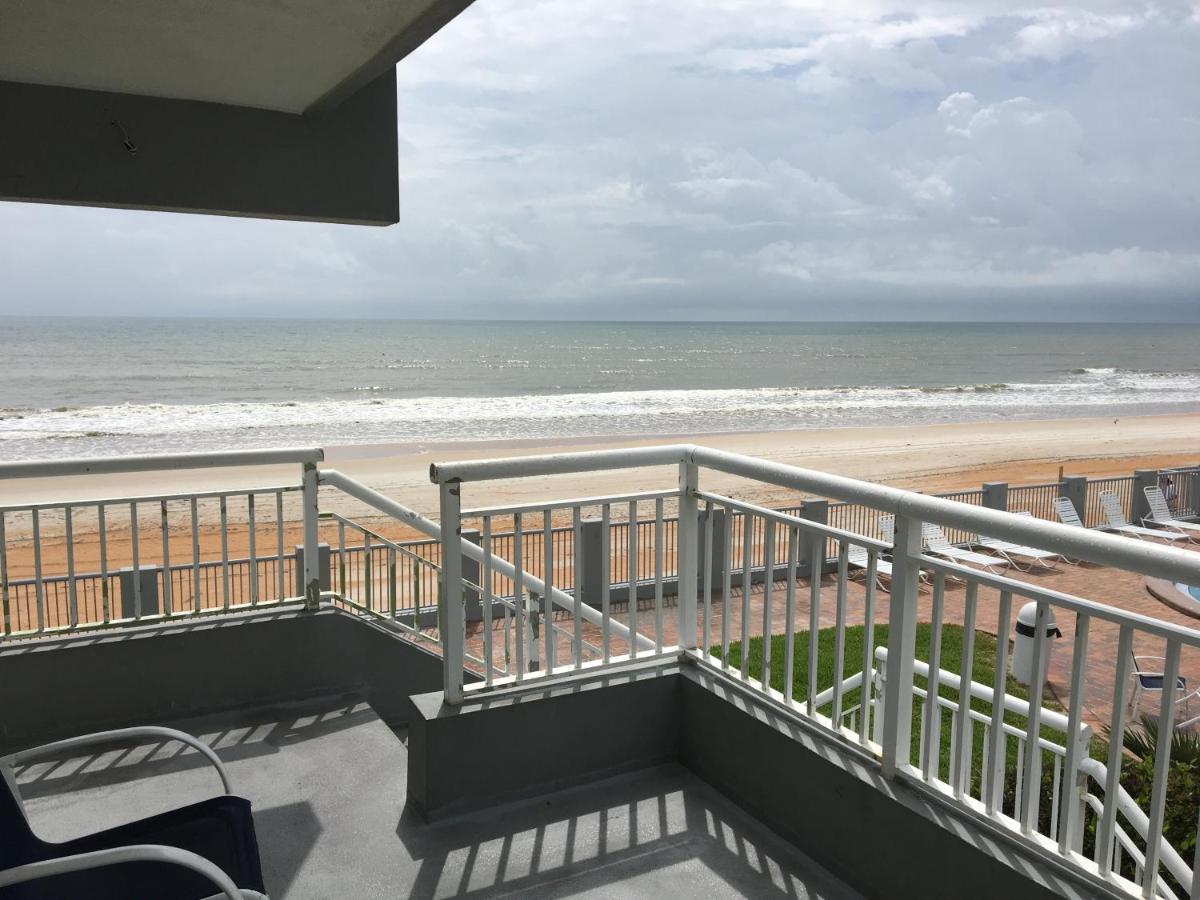 | Arya Blu Inn and Suites