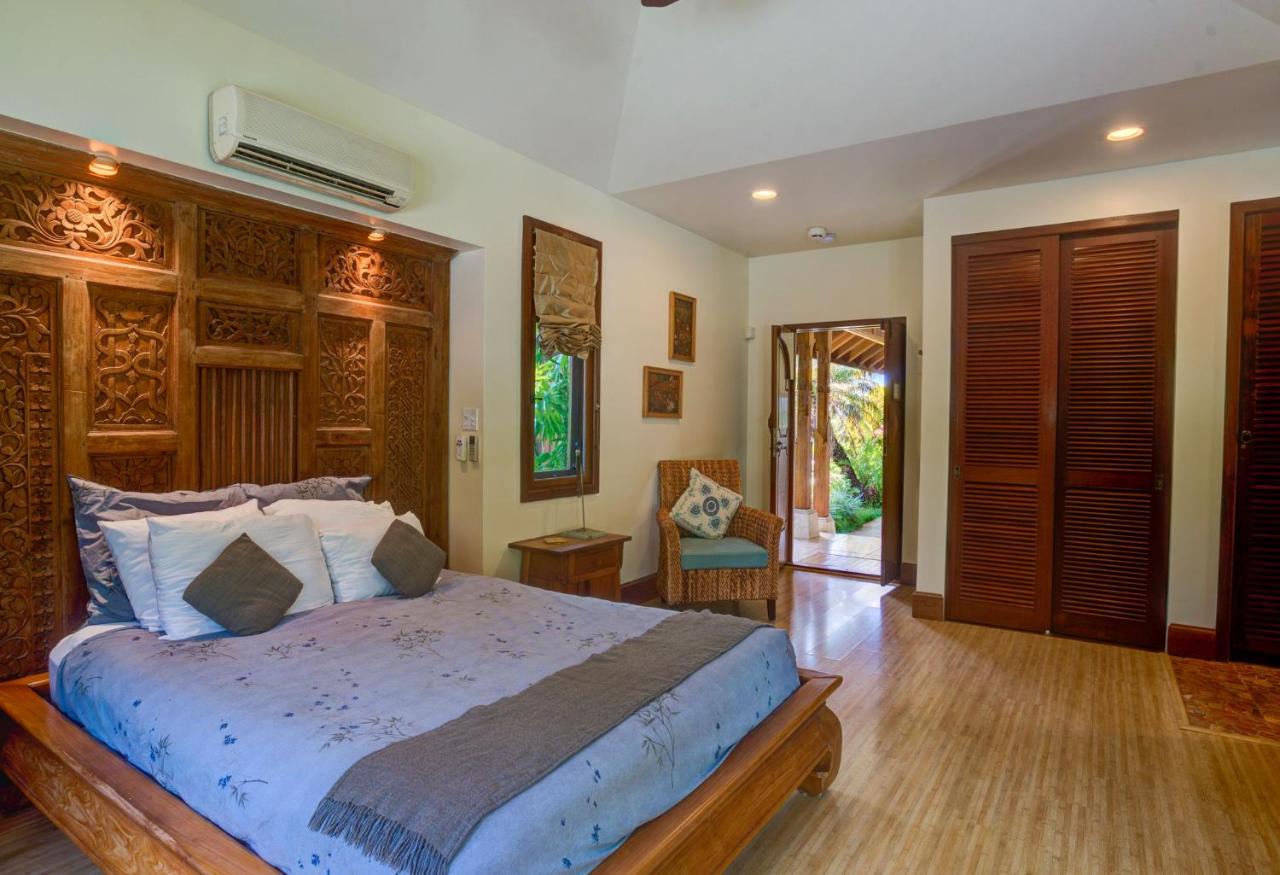 | Ho'oilo House