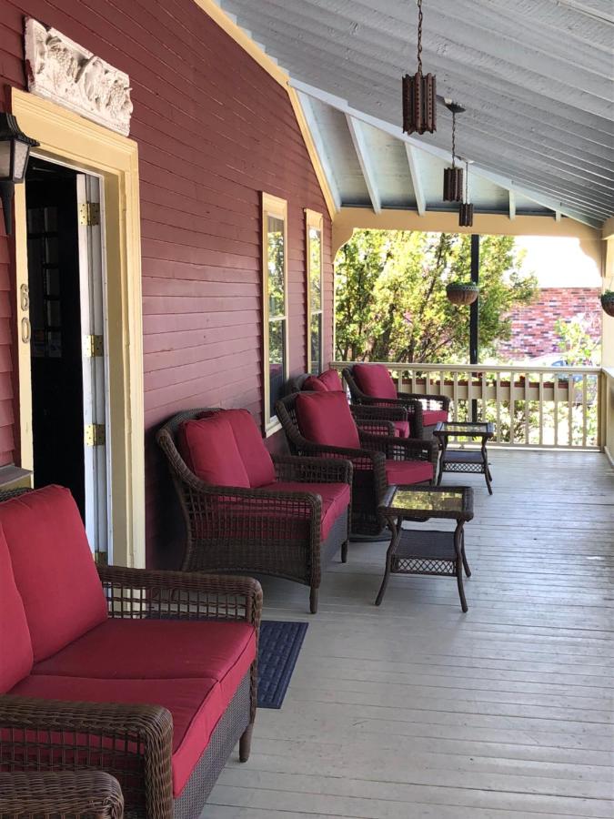  | Central House Inn