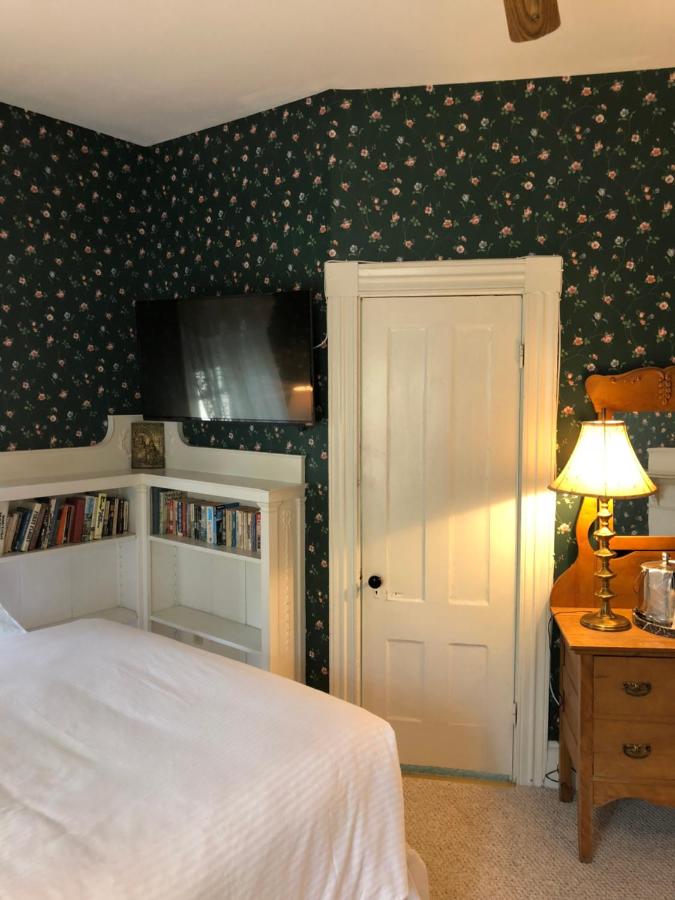  | Central House Inn