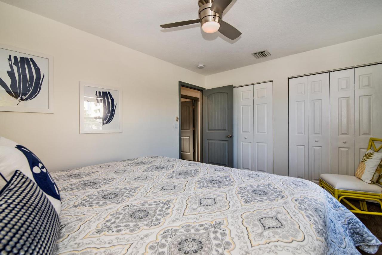 | Seaside Cottage B