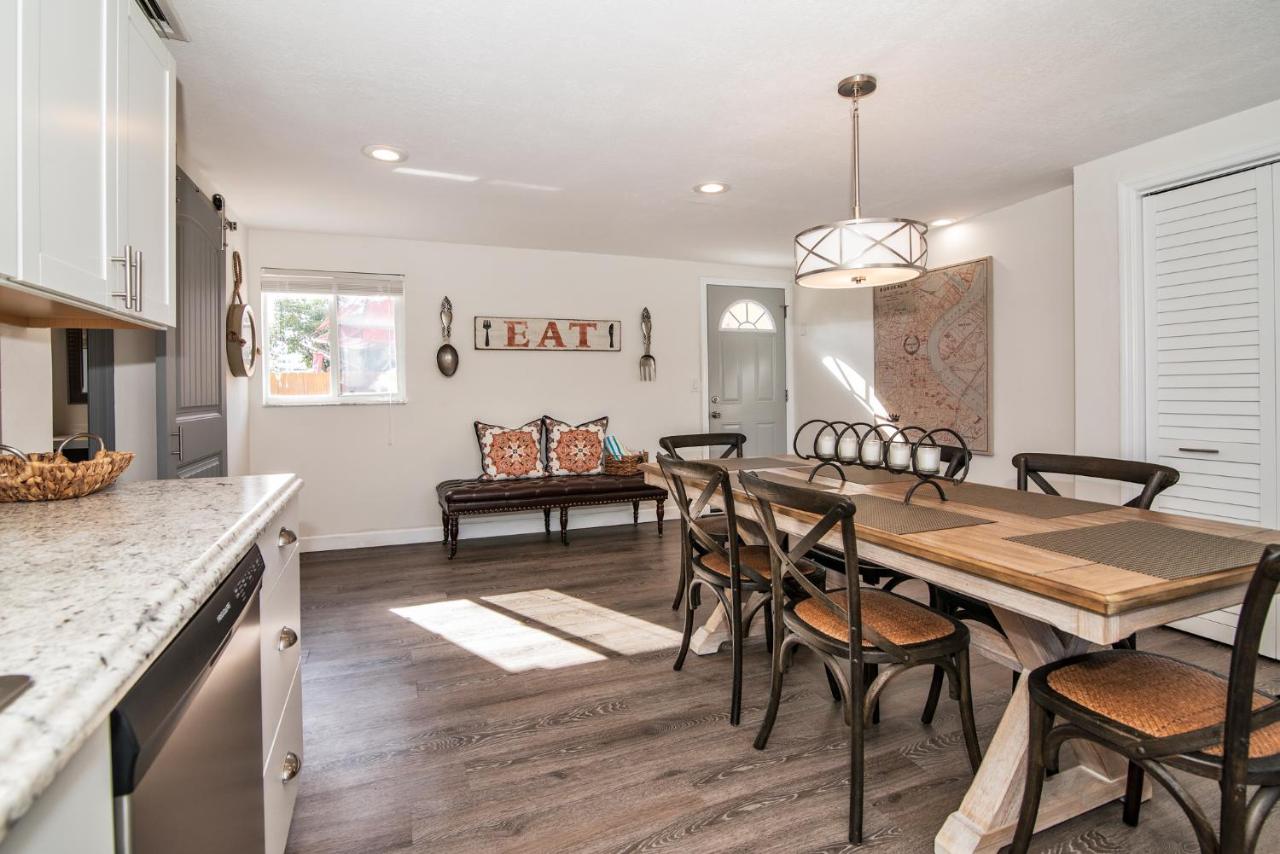 | Seaside Cottage B