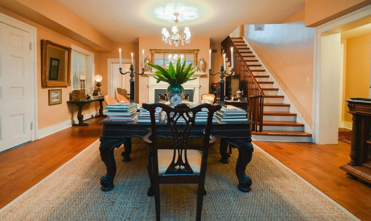 | Choctaw Hall Bed & Breakfast