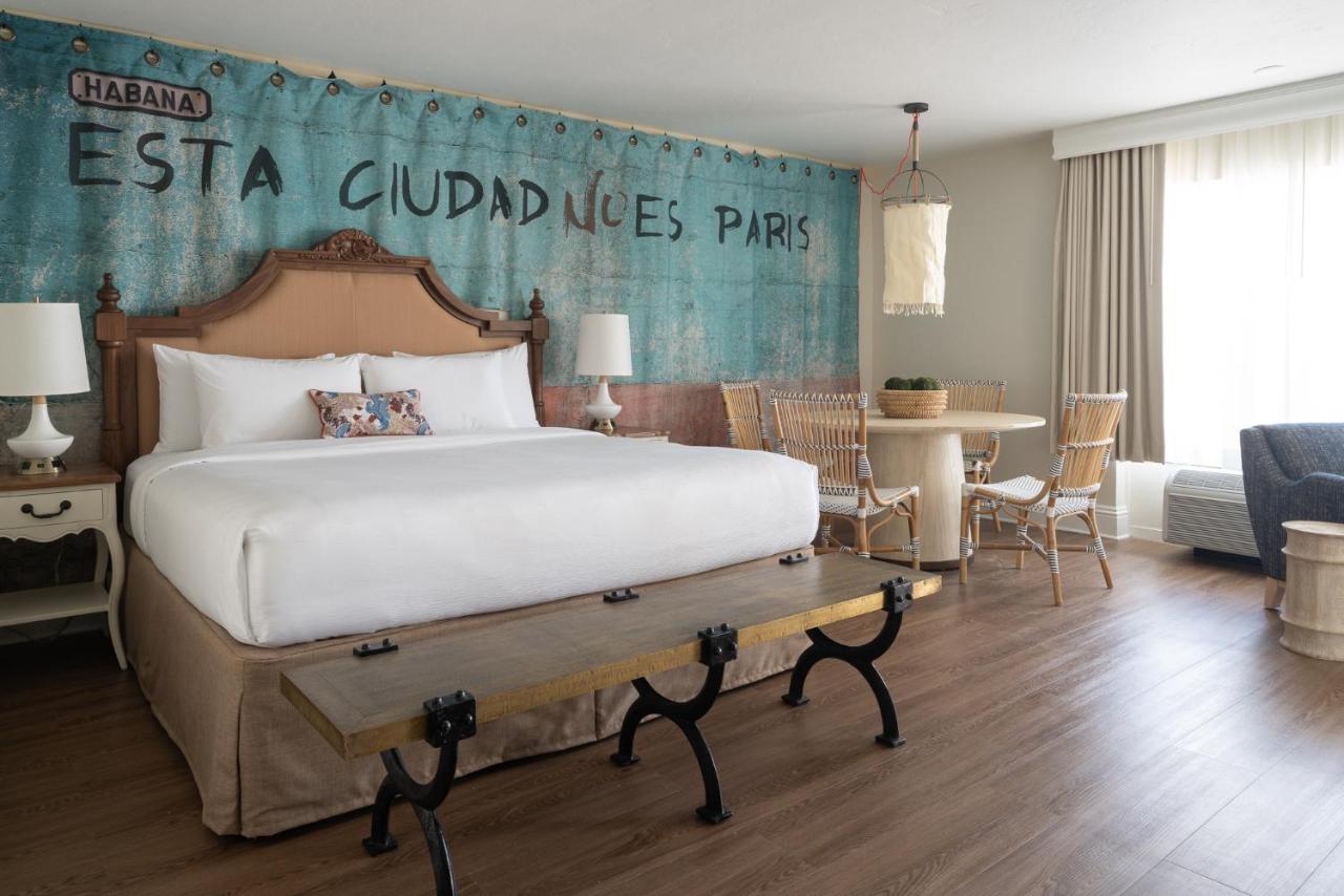 Studio 1 King Bed 1 Bunk Bed Gulf View Outdoor Space at Havana Cabana at Key West