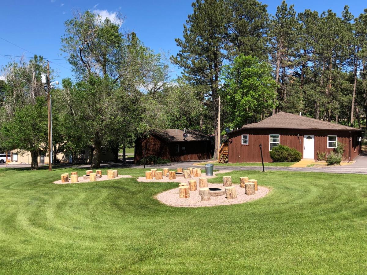 Three-Bedroom Villa at Rockerville Lodge & Cabins