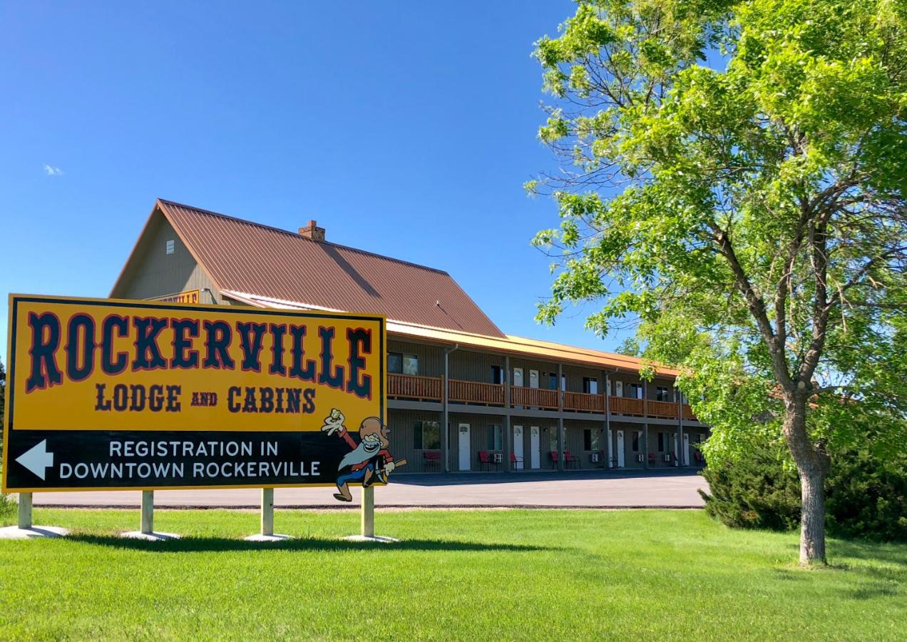 Deluxe Suite at Rockerville Lodge & Cabins