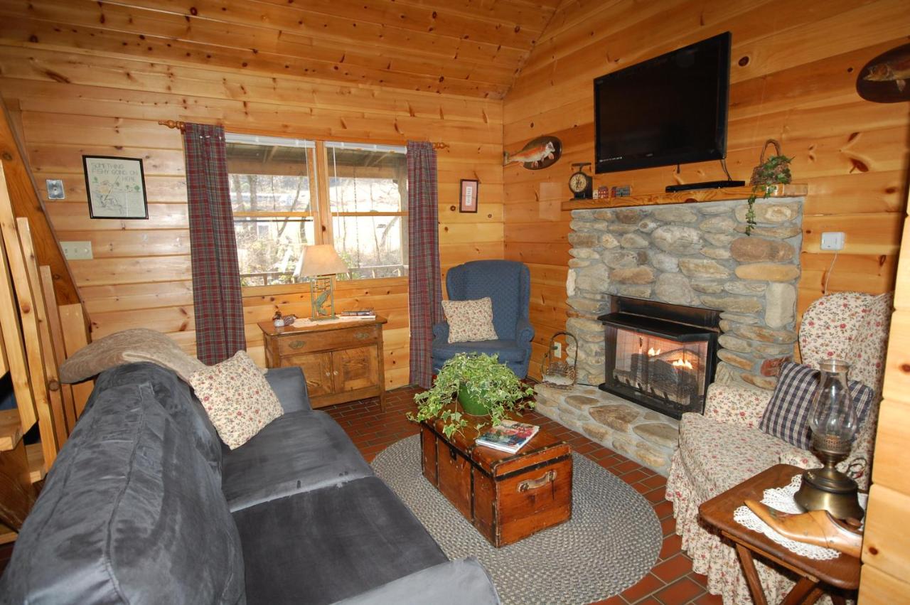 | Mountain Springs Cabins