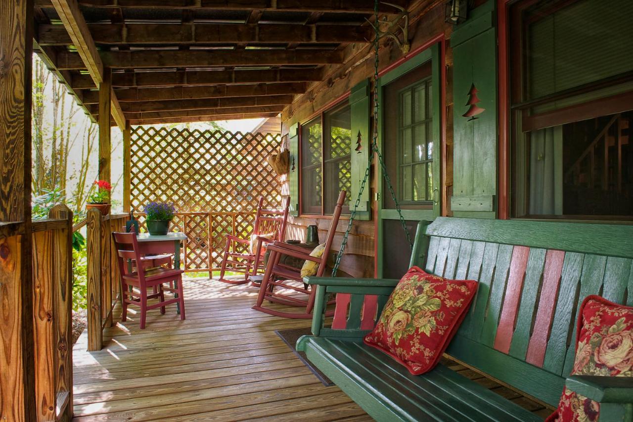 | Mountain Springs Cabins