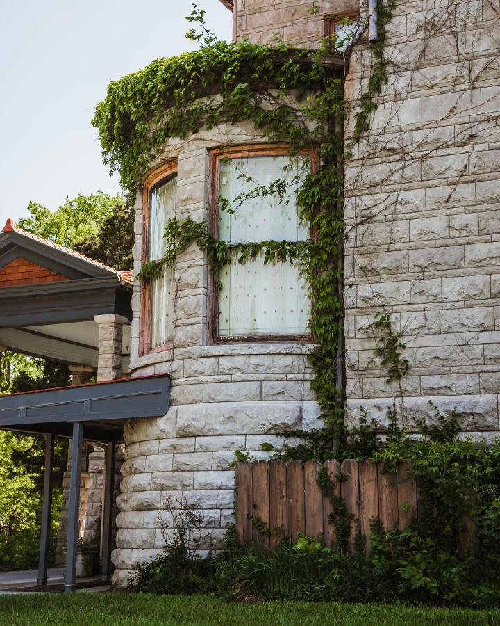 | The Mansion at Elfindale