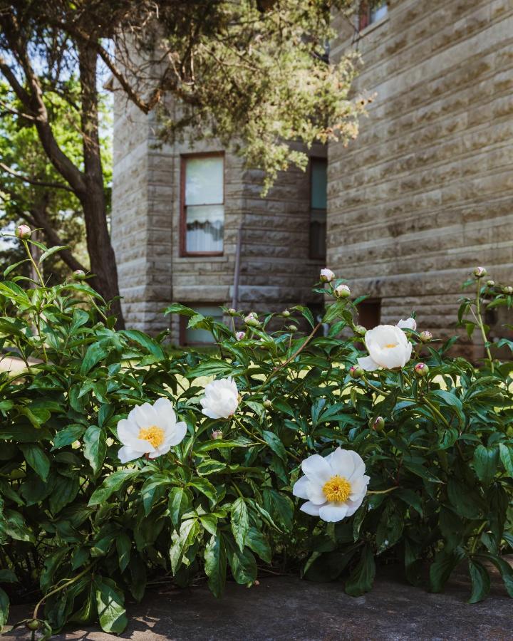 | The Mansion at Elfindale