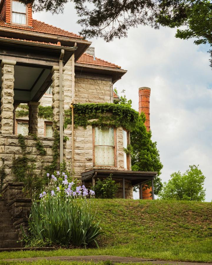 | The Mansion at Elfindale