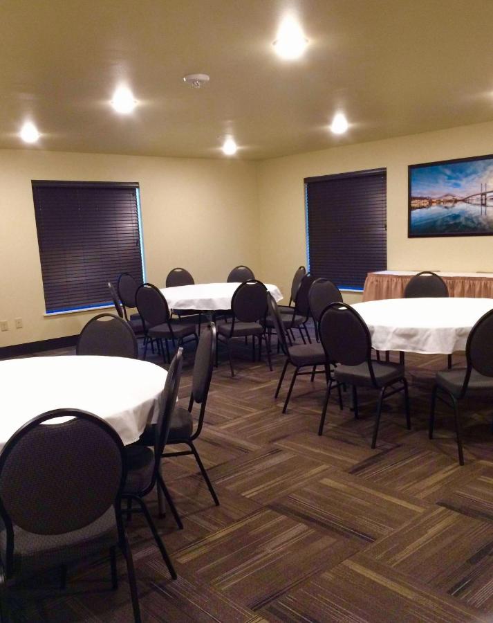  | Aspen Suites Hotel Sitka