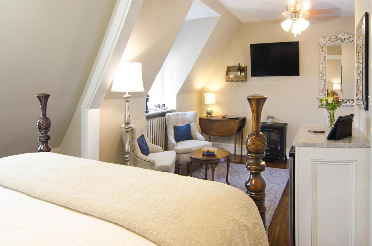 | Hillbrook Inn & Spa