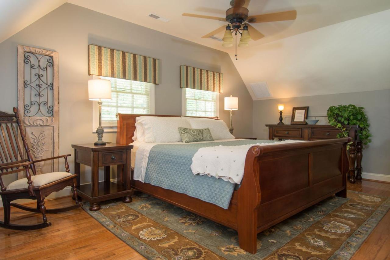 | Hillbrook Inn & Spa