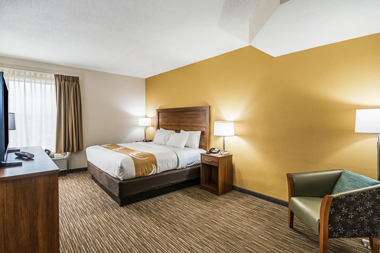 King Room - Non-Smoking at Quality Inn Berea