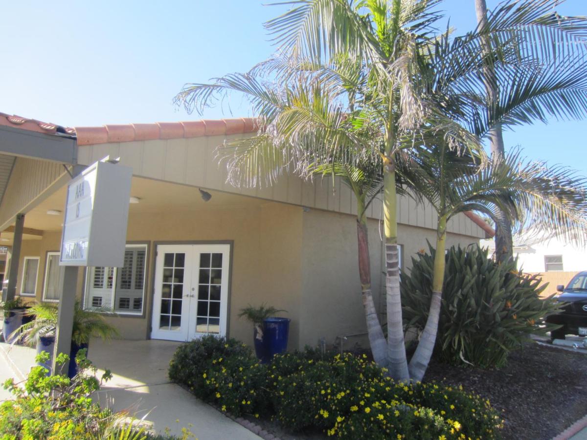 | Pacific Shores Inn