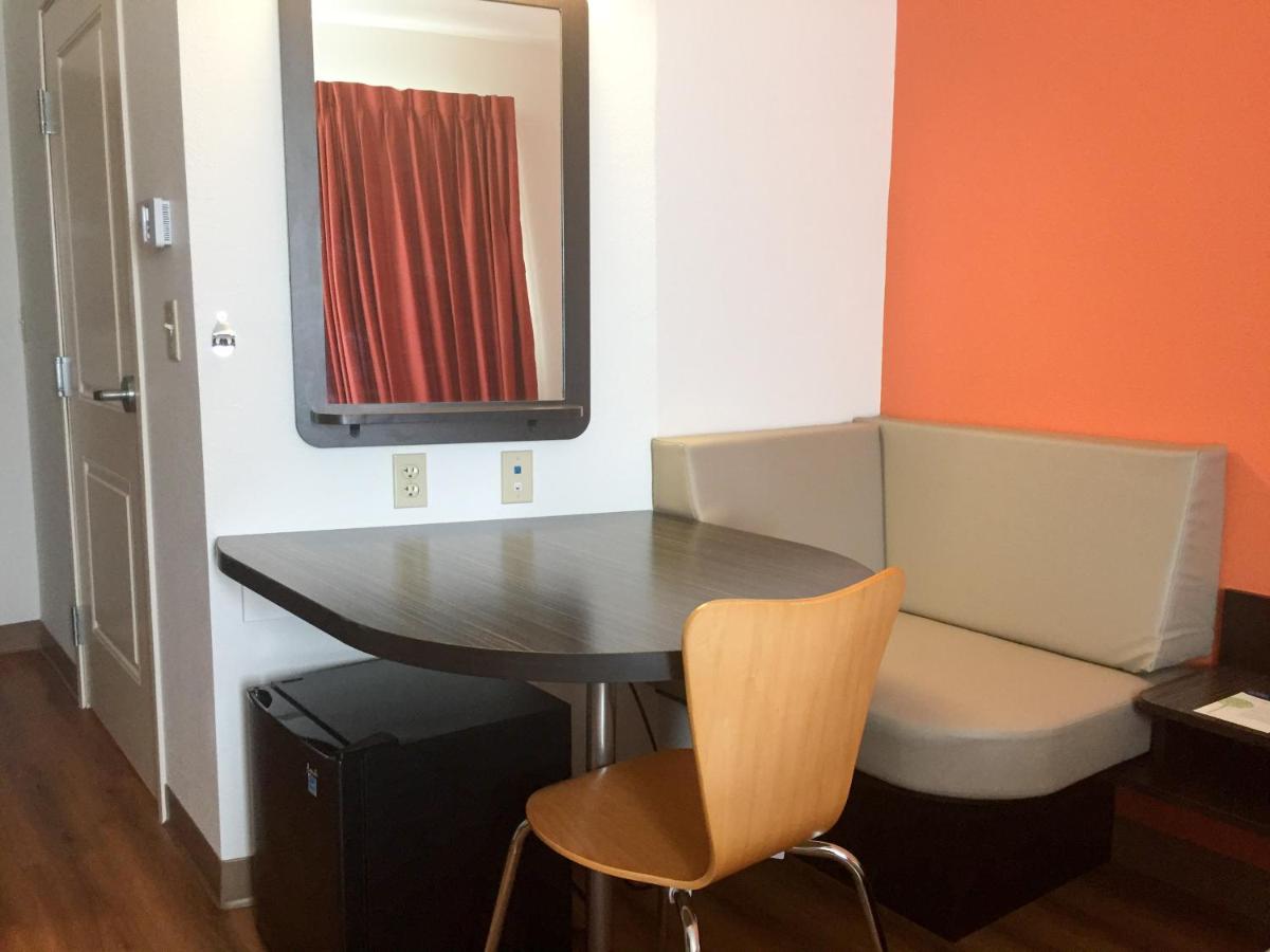 | Motel 6-Livingston, CA - Merced County