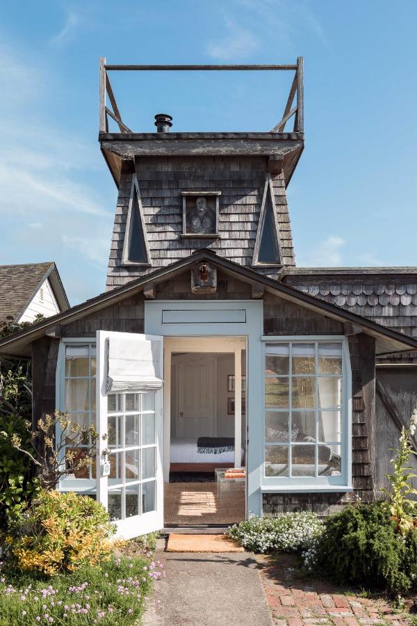 | Inns of Mendocino
