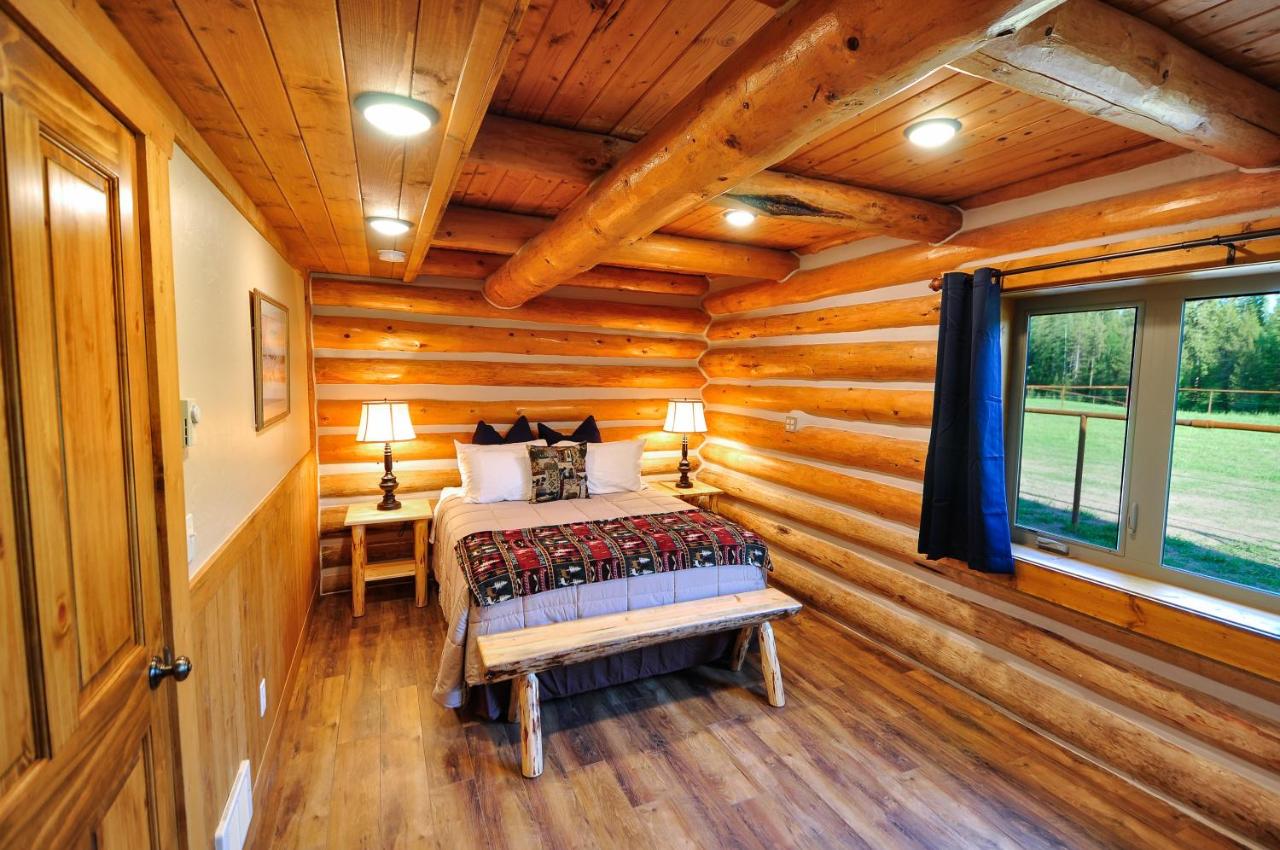 | Glacier Outdoor Center
