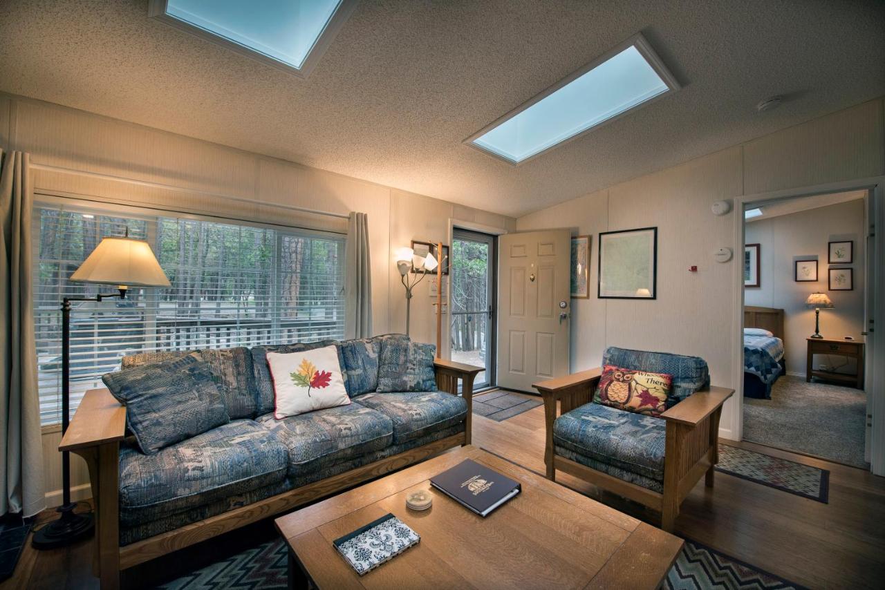 | 42R Rosenberg's Creekside Cabin