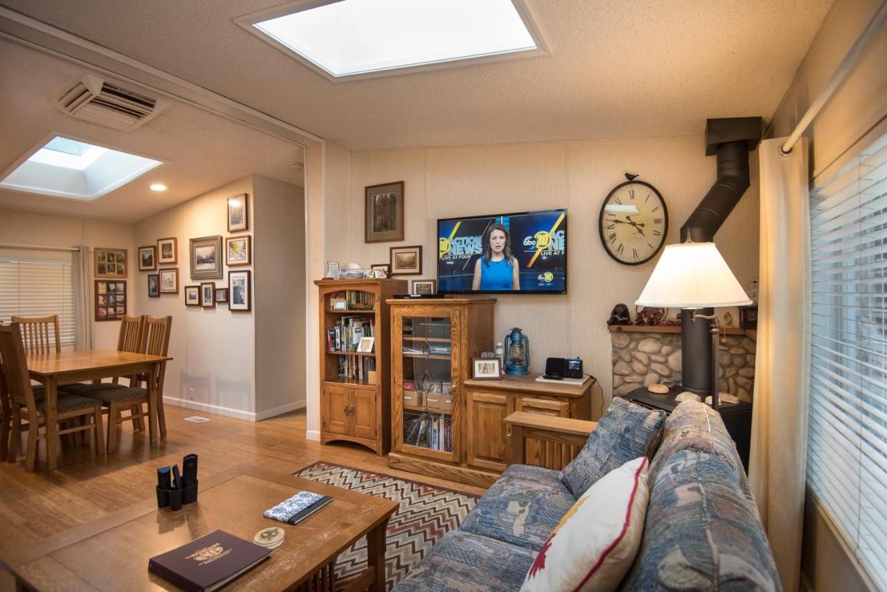 | 42R Rosenberg's Creekside Cabin