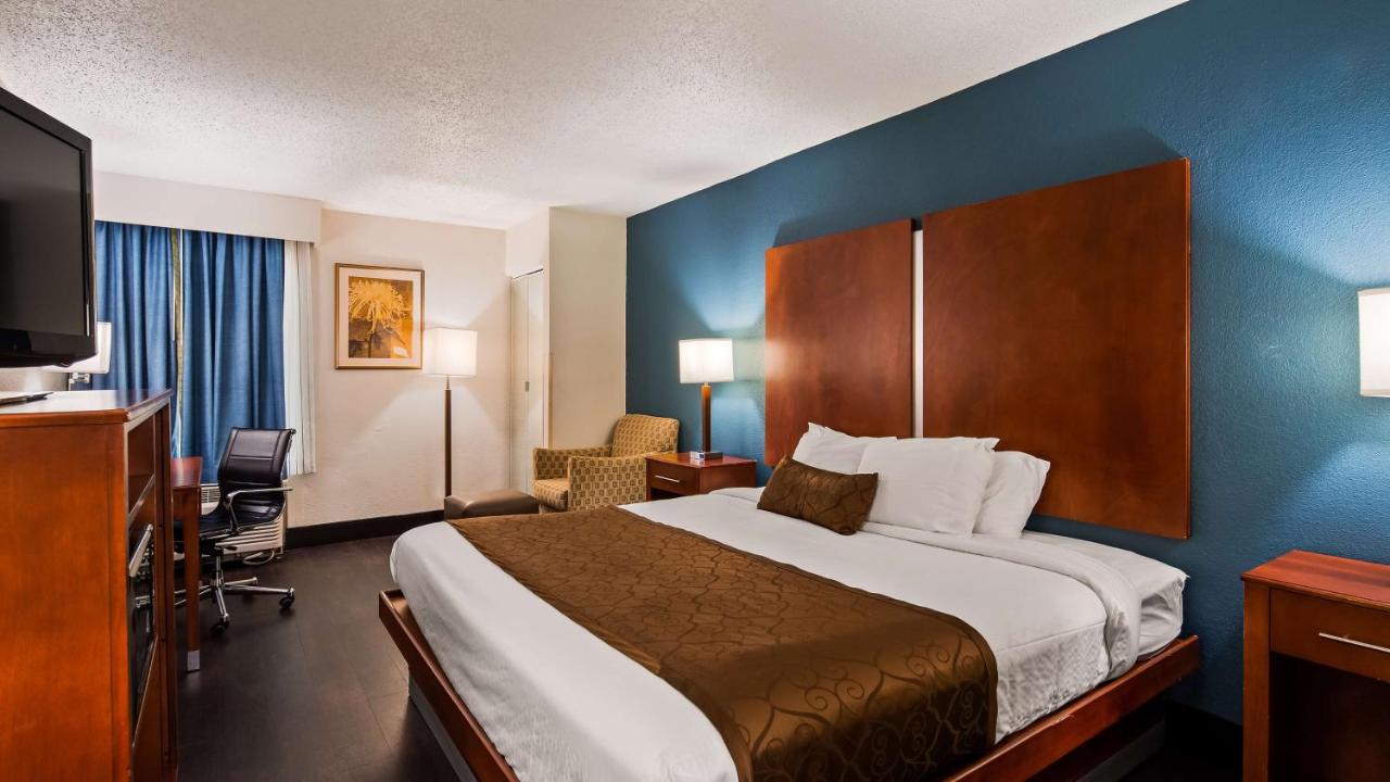| Best Western Plus Richmond
