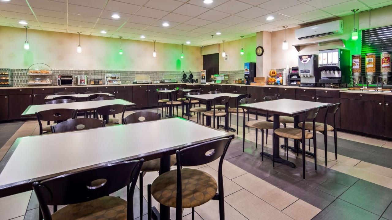| Best Western Plus Richmond