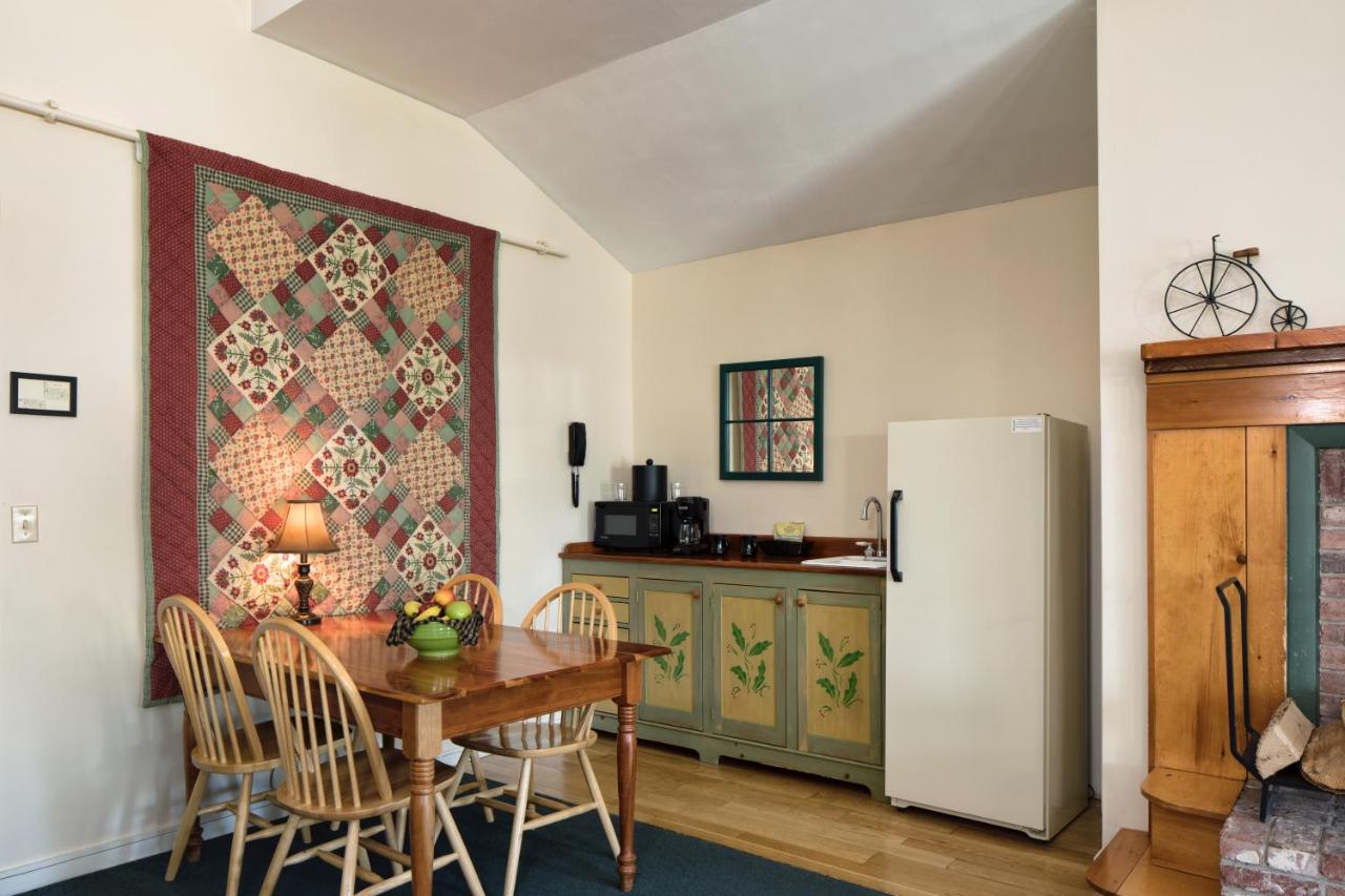 | Country Inn at Camden Rockport